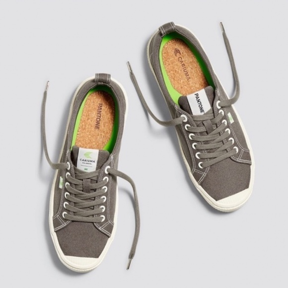 Cariuma Other - Cariuma Pantone Gray Canvas Low top Lifestyle Sneakers Size 10 Men 11.5 Women